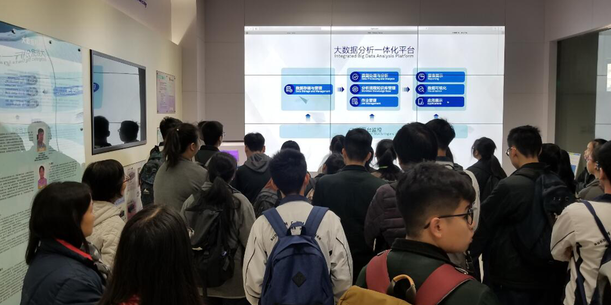 香海正覺蓮社佛教馬錦燦紀念英文中學-內地升學考察團（深圳）